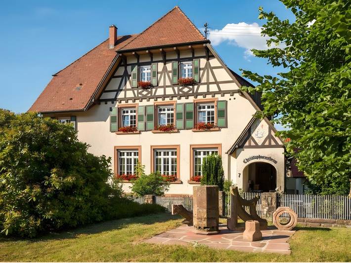 Ferienwohnung für 2 Personen, mit Terrasse und Garten in Forbach