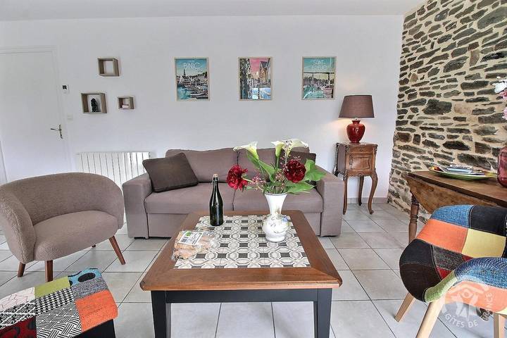 Gîte pour 6 personnes, avec Terrasse et Jardin dans Le Mené - 3