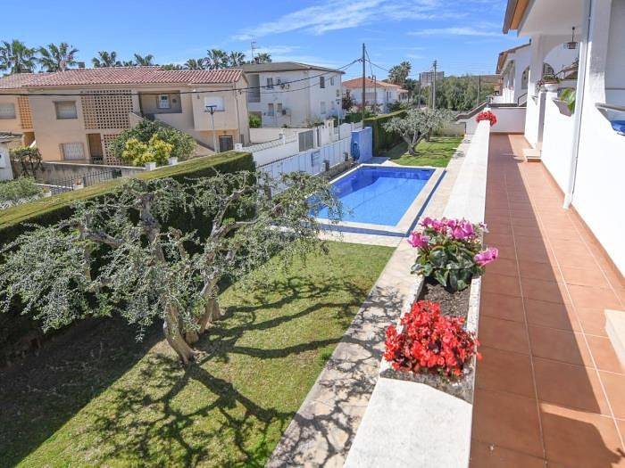 Apartamento vacacional entero, Estel Mar in Platja de Cal Guinovart (el Vendrell), Roda de Bará