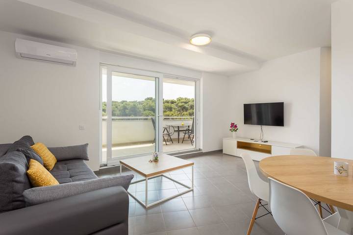 Gîte pour 5 personnes, avec Balcon à Premantura - 2