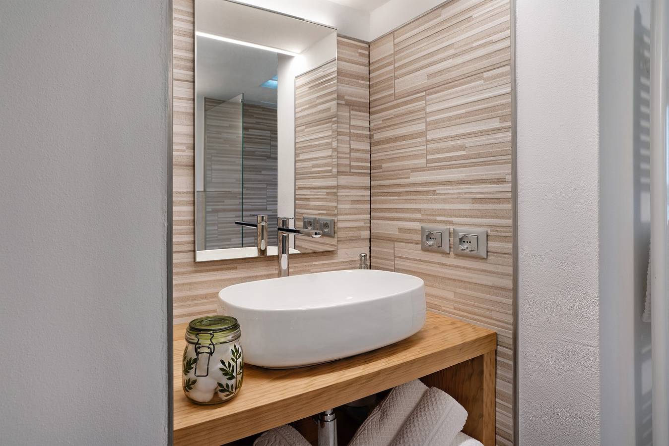 Studio-appartement 'Maso Plocech App Vacanze' met uitzicht op het meer, privétuin en wifi, foto 15