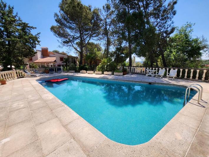Casa rural para 23 personas, con Balcón y Terraza además de Jardín y Piscina en Camarma de Esteruelas - 4