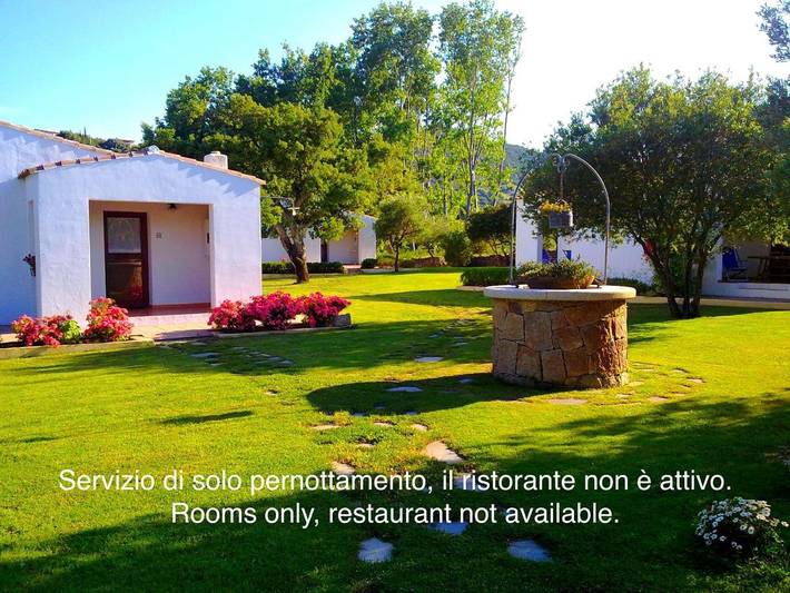Agriturismo per 3 persone, con Terrazza e Giardino nonché Panorama a San Teodoro