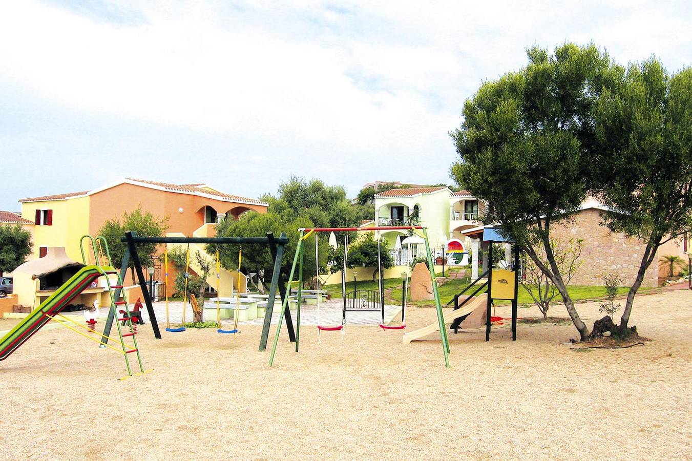 Appartement entier, Appartement א Badesi avec piscine partagיe in Badesi, Olbia-Tempio