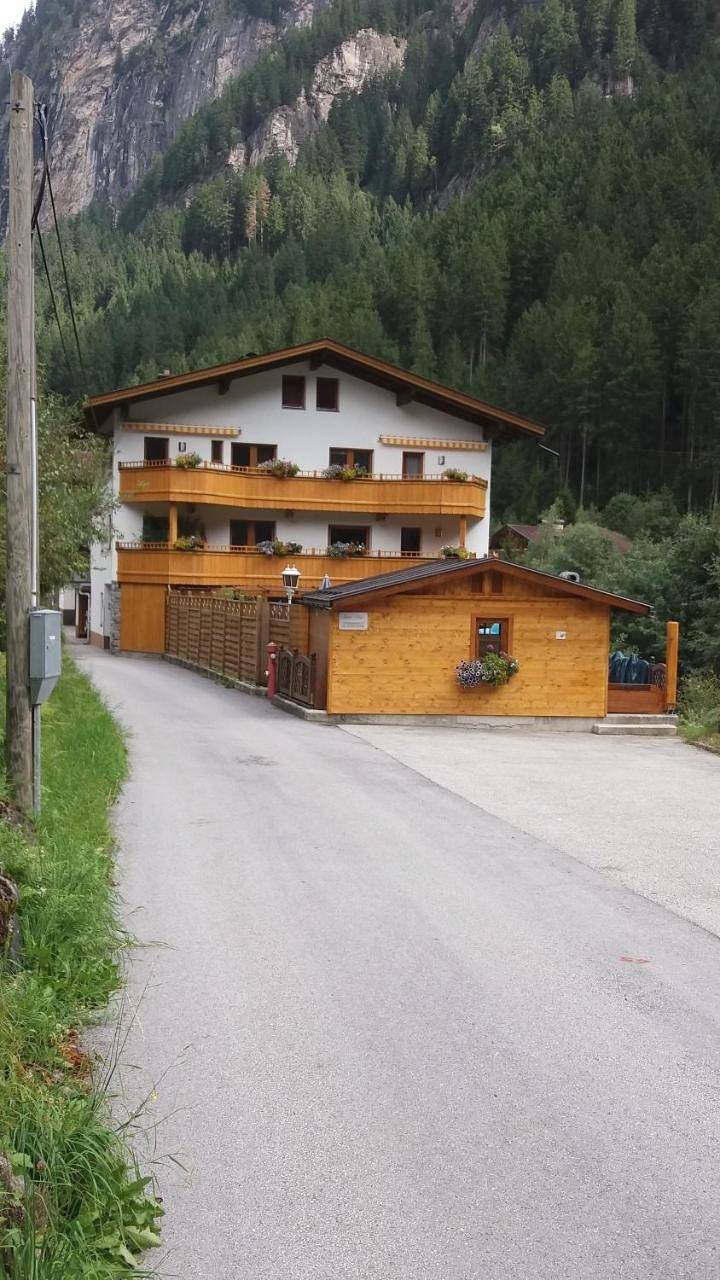 Ganze Wohnung, Appartement Mia in Ginzling, Zillertaler Alpen