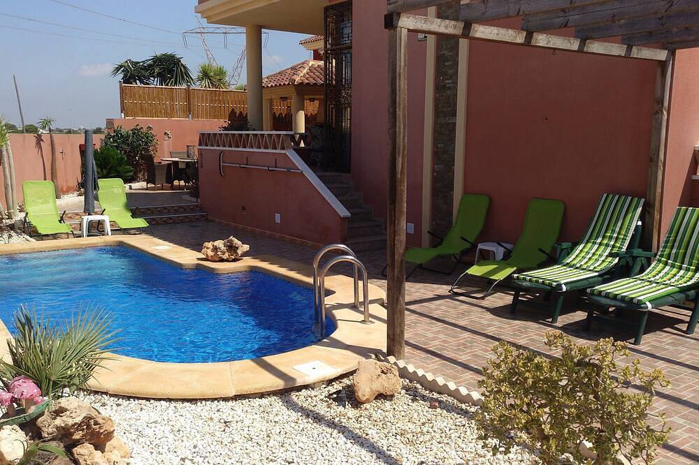 Freistehende Villa mit 3 Schlafzimmern und privatem Pool in Lo Crispin, Algorfa