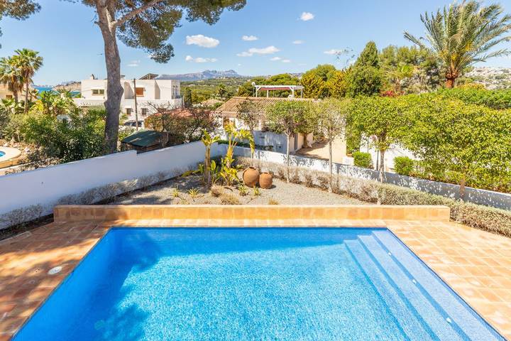 Villa Rakhi by Solidays in Club Moraira, Teulada