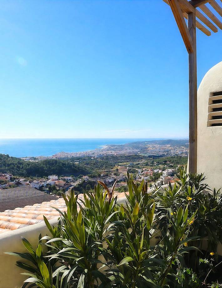 Villa Ibizenca in Sitges, Garraf