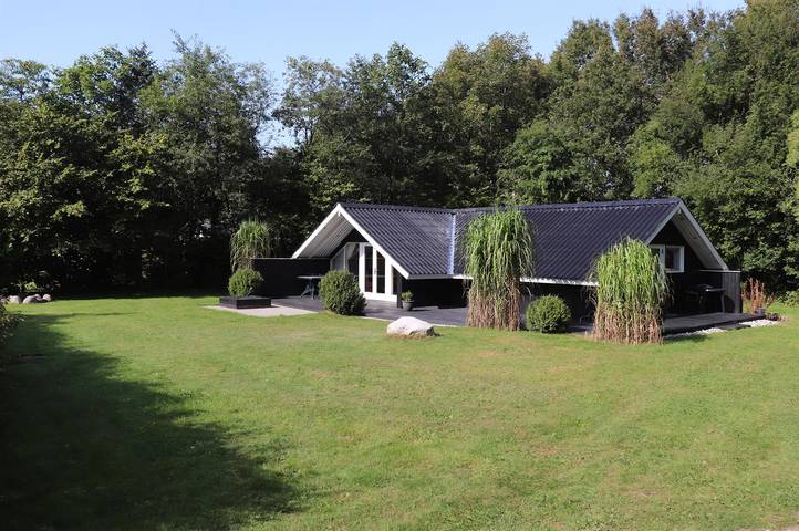 Vacation house for 6 people, with terrace and pool - 1