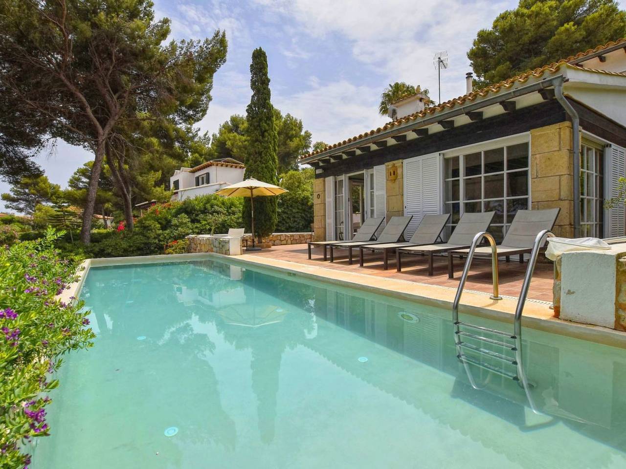 Schönes Haus mit Pool und Meerblick in Cala Provençal, Capdepera