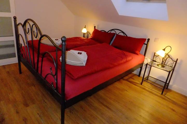 Ferienwohnung für 6 Personen, mit Balkon in Pöcking - 2