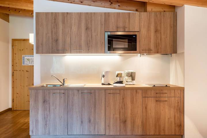 Ganzes Studio, Einzimmerapartment 'Hotel Residence Gardena Dolomites' mit Bergblick, Garten & Wlan in St. Christina in Gröden, Dolomiti Superski