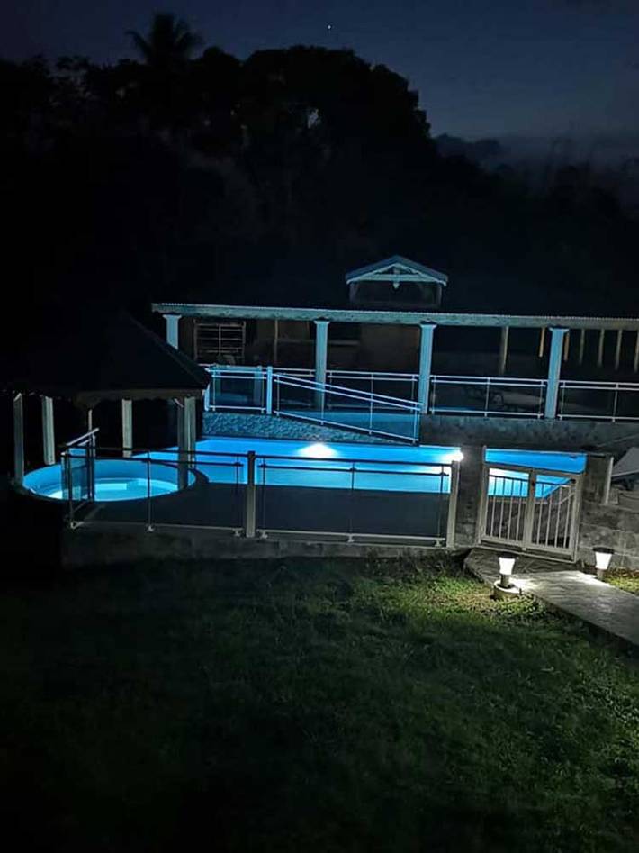 Appartement de vacances pour 4 personnes, avec terrasse et piscine