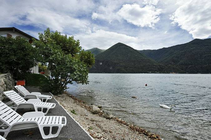 Villa für 10 Personen, mit Seeblick und Balkon, kinderfreundlich in Gemeinde Porlezza - 3