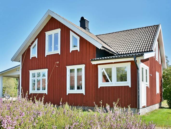 Ferienhaus für 6 Personen, mit Sauna und Seeblick in Hylte