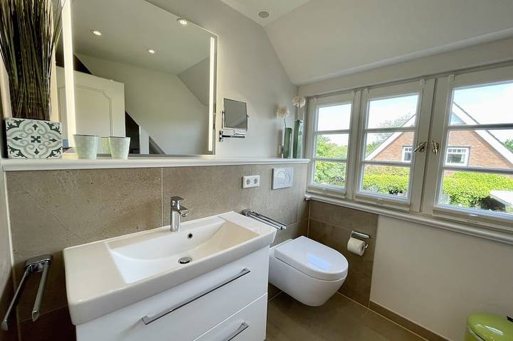 Ganze Wohnung, Dachgeschoss, 50qm für bis zu 2 Personen in Tinnum, Sylt (Gemeinde)