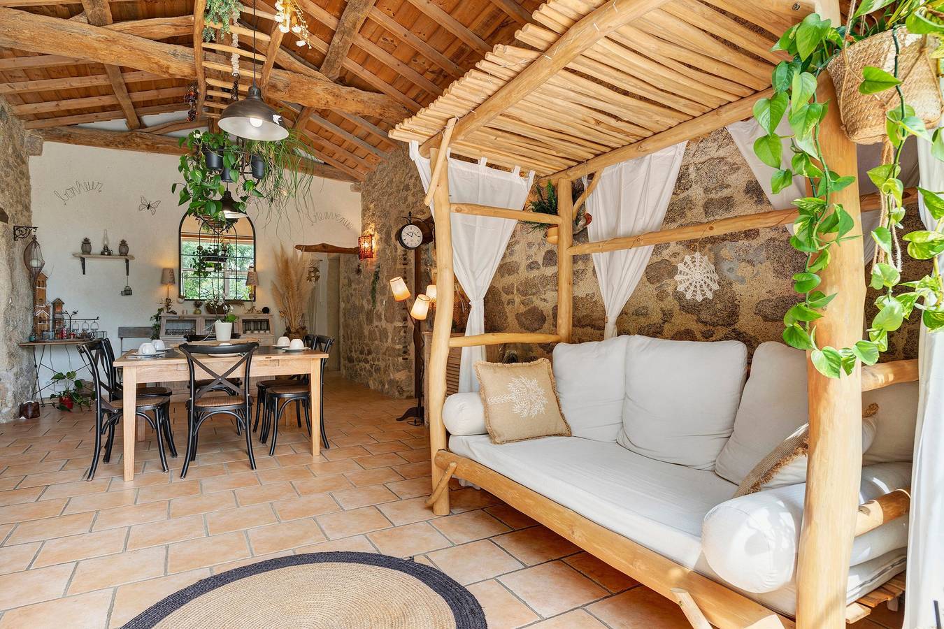Chambre d’hôtes « Chambre Nature » avec jardin partagé et Wi-Fi in Saint-Malô-du-Bois, Vallée de la Loire