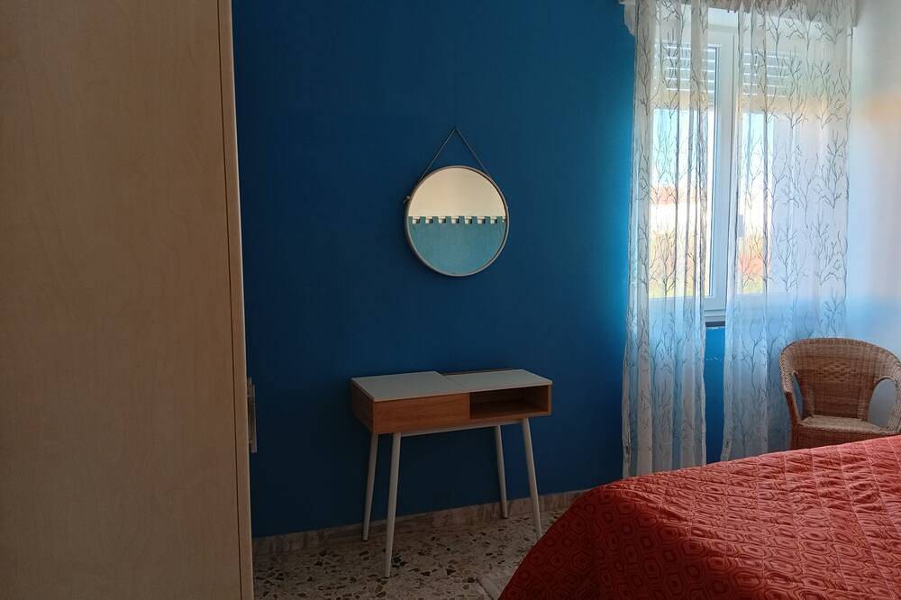 Villa close to the sea with terrace and free parking in Licinella - Torre di Paestum, Cilento