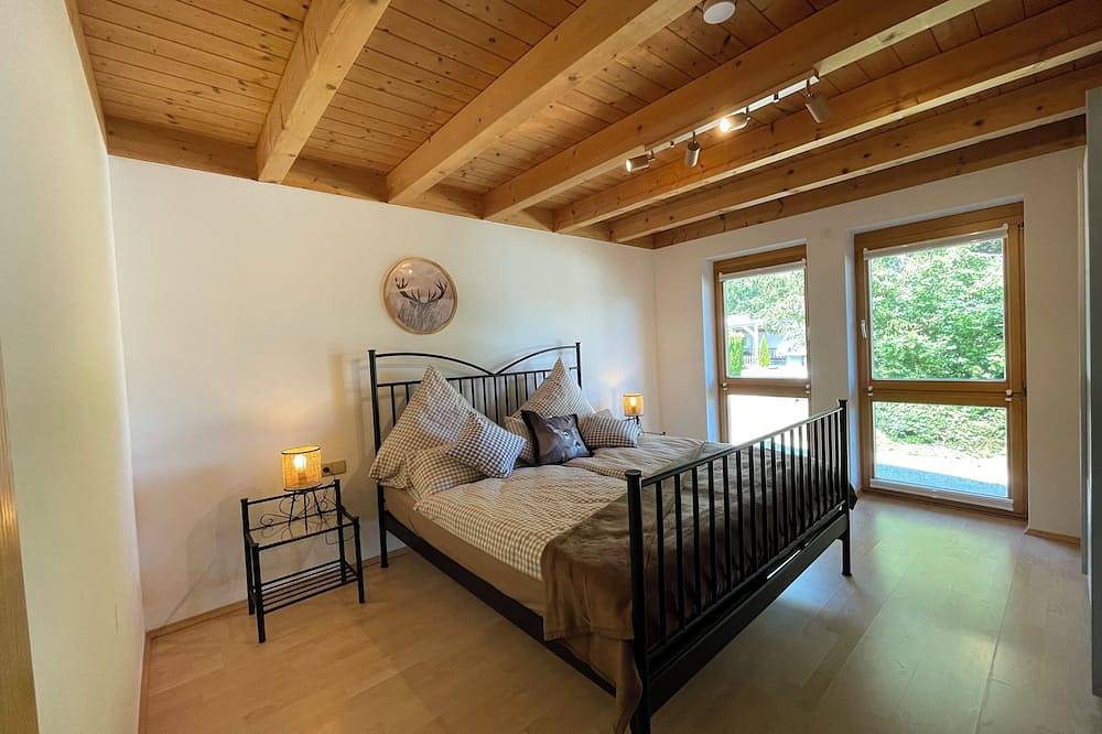 Ganze Wohnung, Schöne geräumige Ferienwohnung direkt am Kirnbergsee für bis zu 6 Personen in Bräunlingen, Hochschwarzwald