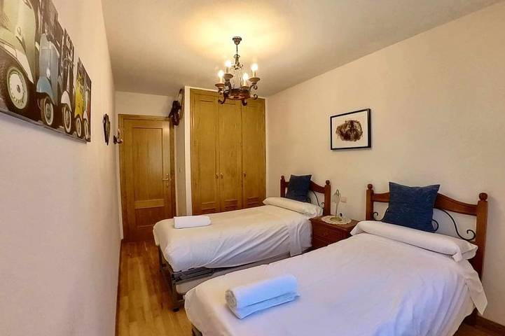Ganze Wohnung, Sarriales Ii Tucasaenlospirineos in Escarrilla, Sallent de Gállego