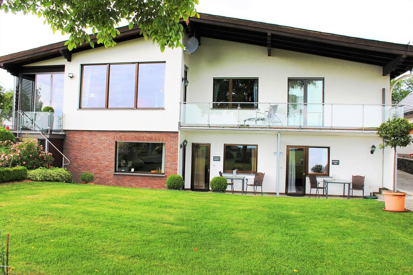 Ganze Ferienwohnung, 2-Bettwohnung App. Bauerngarten Ii in Lutzerath, Cochem-Zell