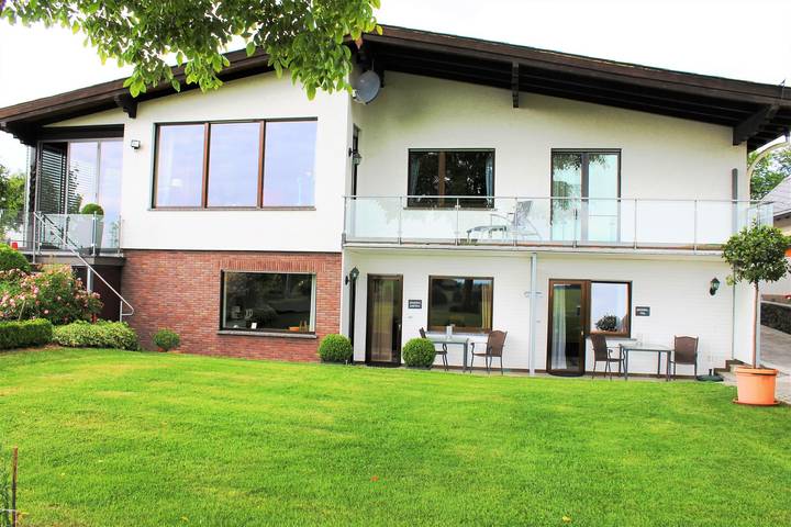 Ferienwohnung für 2 Personen, mit Terrasse und Garten