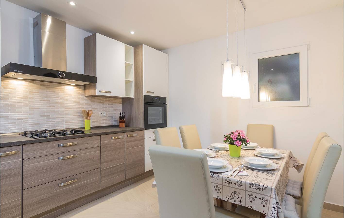 Ferienhaus für 6 Personen mit Terrasse in Trget, Ostküste Istrien