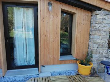 Cottage pour 2 personnes, avec jardin à Castelreng