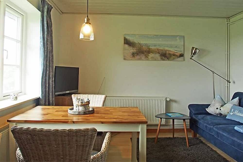 Ganze Wohnung, Wattwurm - gemein. Waschmaschine, Gartennutzung, 2 Etagen, Grill, Parkplatz in Ockholm, Nordfriesland