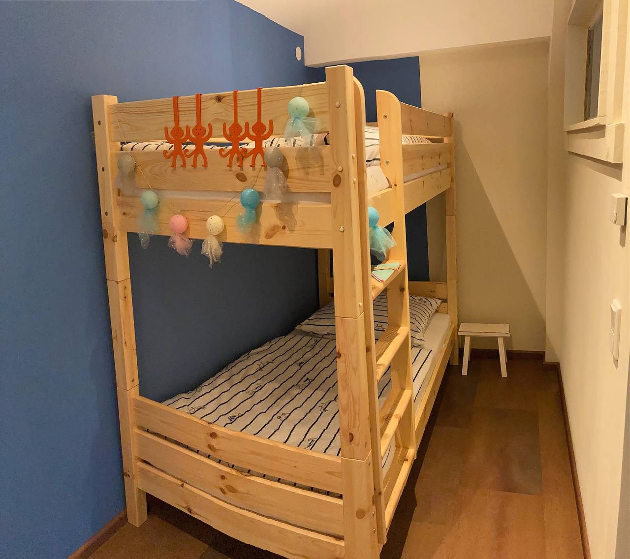 Ganze Wohnung, Ferienwohnung 'See' mit Seeblick, gemeinsamer Terrasse und Wlan in Friedrichswalde, Barnimerland Region