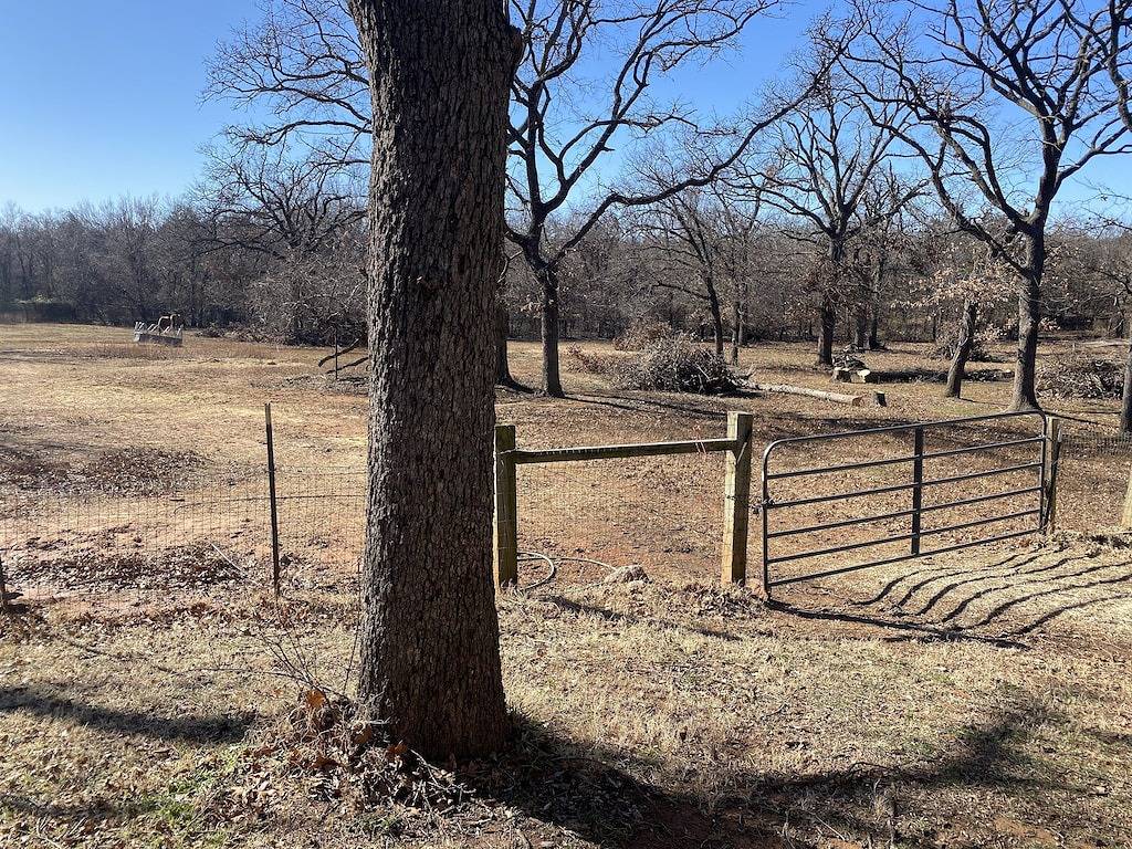 Cozy Retreat in Edmond, Oklahoma County