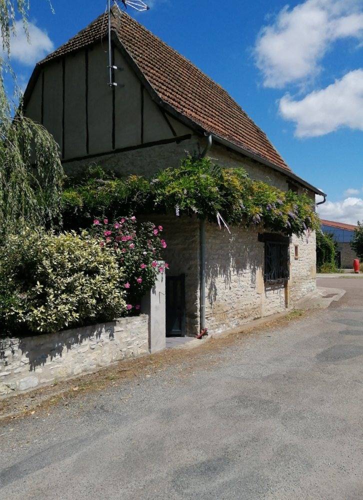 Grange rénovée avec petite piscine in Bretenoux, Lot