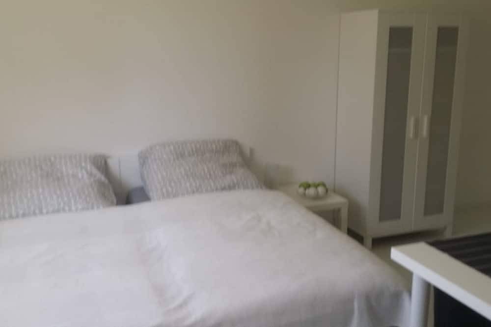 Ganze Wohnung, Apartment in sehr guter Lage für Ihre Unternehmungen in Steinenbronn, Landkreis Böblingen
