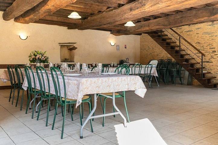 Gîte pour 31 personnes, avec terrasse et jardin à Derval - 4