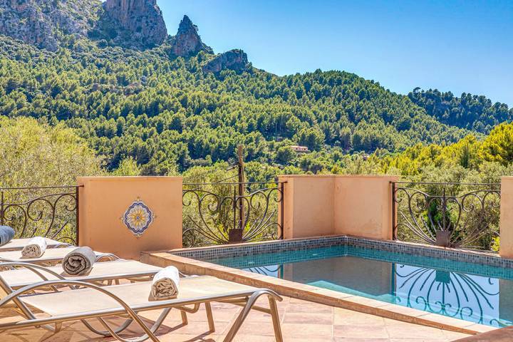 Ferienhaus "Ca N'Aina" in der Nähe dem Strand mit Bergblick, Klimaanlage & Pool in Cala Tuent, Escorca
