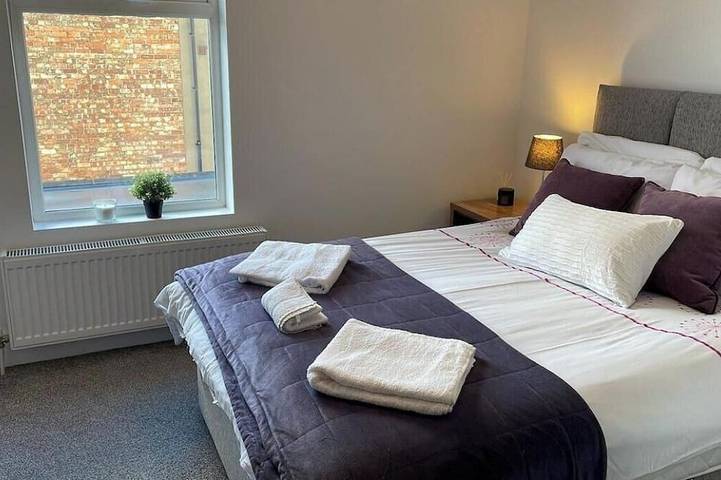 Ganze Wohnung, Spacious 2-bed Queens by Citygo in Belfast, Grafschaft Antrim