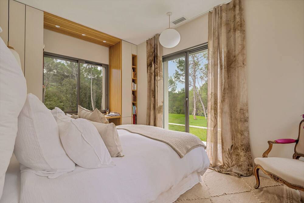 Maison Cezanne - Magnificent property in the Aix countryside - Aix-en-Provence in Le Tholonet, Region de Aix-en-Provence
