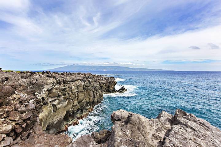 Vacation rental for 6 people, with pool and balcony as well as yard in Kapalua