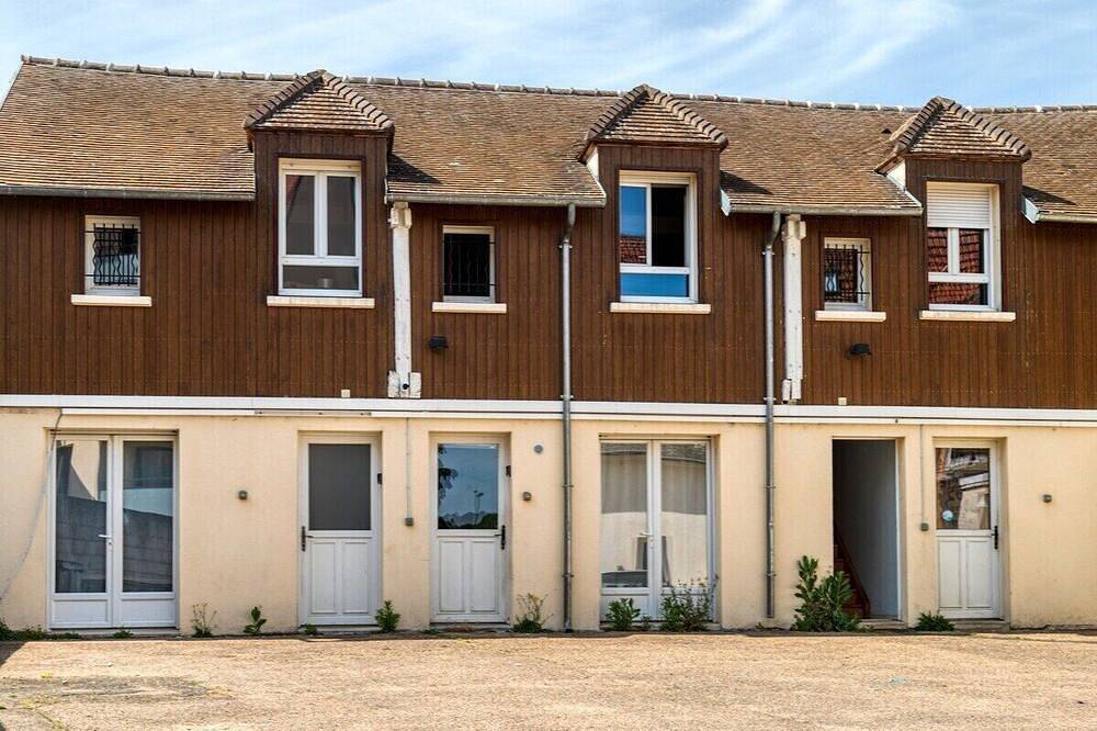 Apartamento entero, Apartamento-Baño Privado in Étampes, Essonne