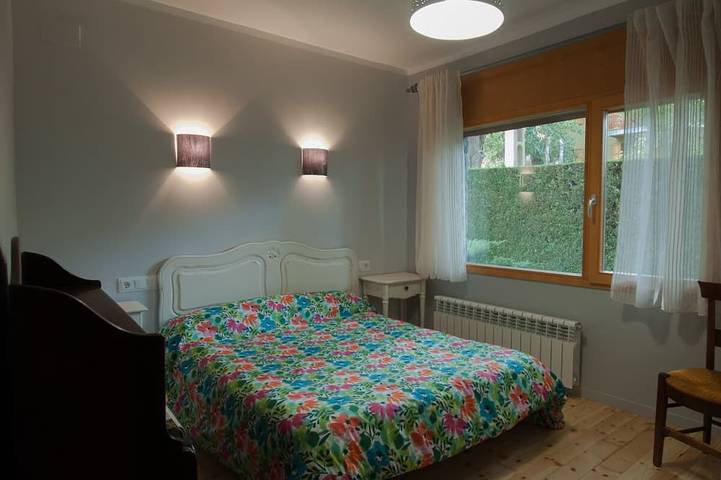 Gîte pour 5 personnes, avec terrasse et jardin à Puigcerdà - 3