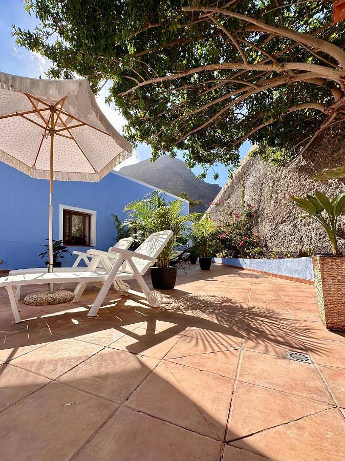 Location de vacances pour 2 personnes, avec jardin ainsi que terrasse et piscine dans Tamaimo - 3