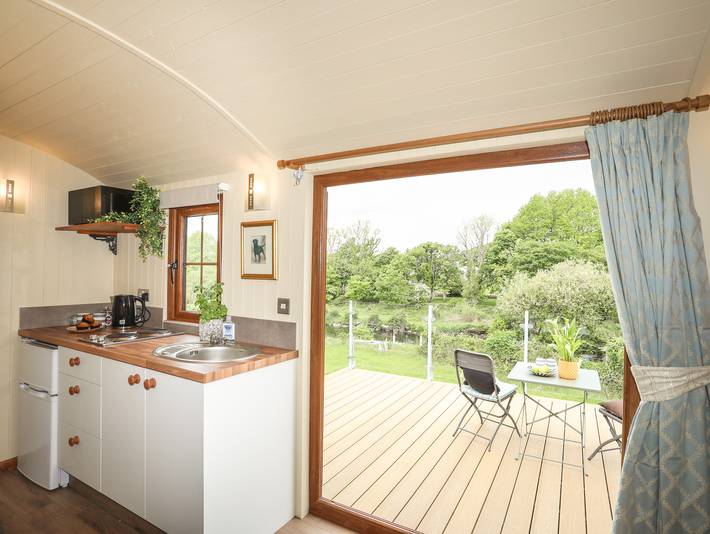 Hut for 2 people, with garden in Gwynedd