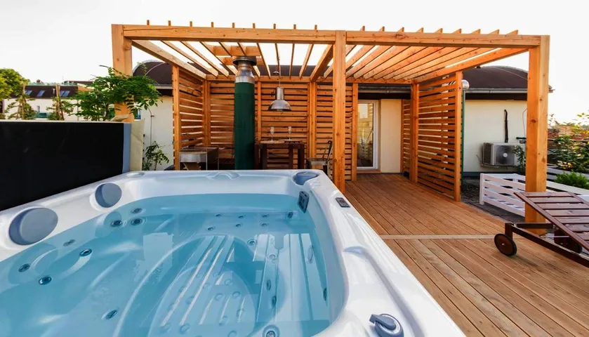 Appartamento vacanze per 2 persone, con balcone e idromassaggio - 1