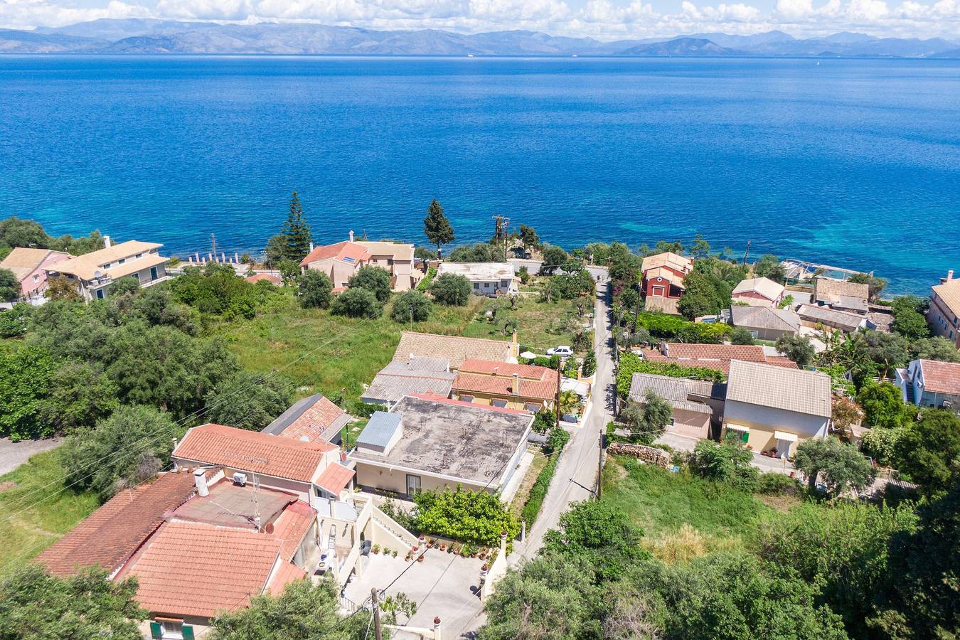 Ολόκληρο το διαμέρισμα, Apartment 'Margarita Kaizer Bridge 2' with Private Garden, Wi-Fi and Air Conditioning in Πέραμα, Κέρκυρα
