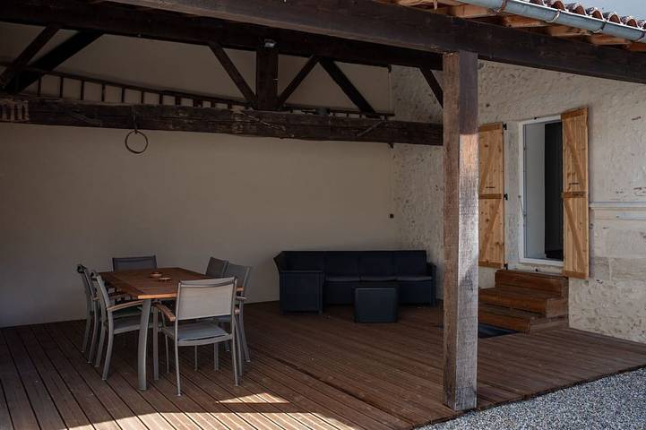 Location de vacances pour 4 personnes, avec Terrasse et Jardin à Bassillac