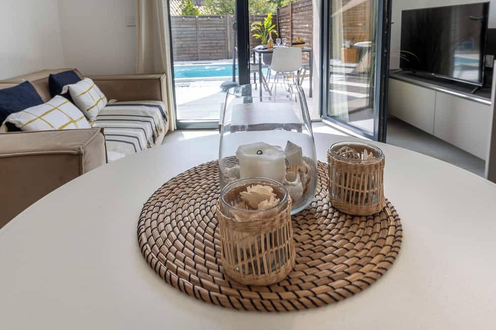 Entire apartment, Luxury apartment, private spa & heated pool in Roquefort-les-Pins, Cannes region