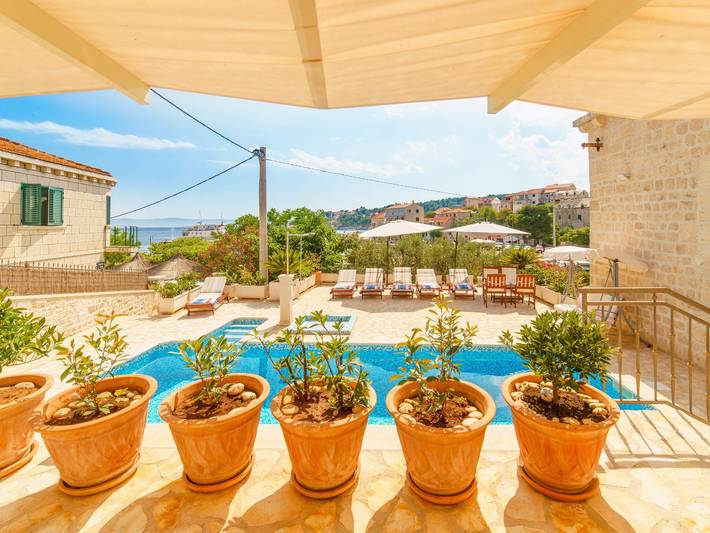 Villa pour 10 personnes, avec terrasse à Sumartin - 4