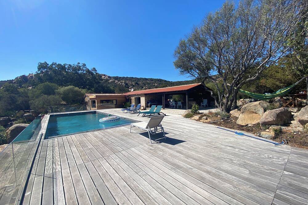 Villa zwischen Meer und Macchia 400m Reichweite in Tizzano, Sartène