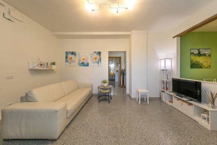 Appartamento intero, Appartamento 'Casa Vacanze Podere San Giusto' con terrazza privata, giardino privato e Wi-Fi in Volterra, Pisa e dintorni