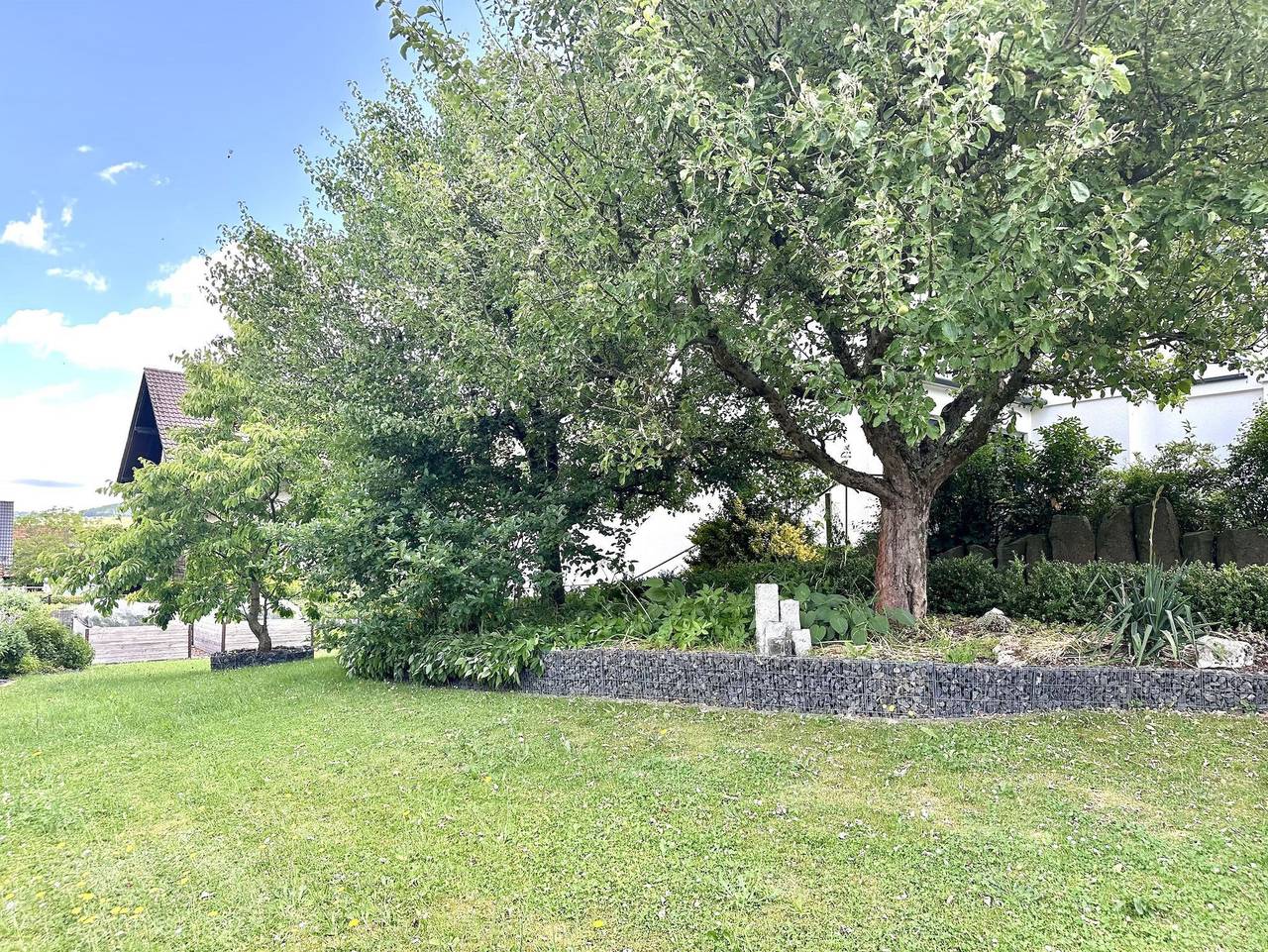 Ganze Ferienwohnung, Ferienwohnung Rundblick Rhön - Moderne Ferienwohnung mit tollem Ausblick in Ehrenberg, Rhön-Hessen